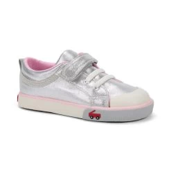 KRISTIN IN SILVER/PINK SNEAKER
